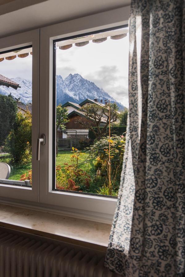 Haus Mit Wunderschoenem Ausblick Und Garten Garmisch-Partenkirchen Zewnętrze zdjęcie