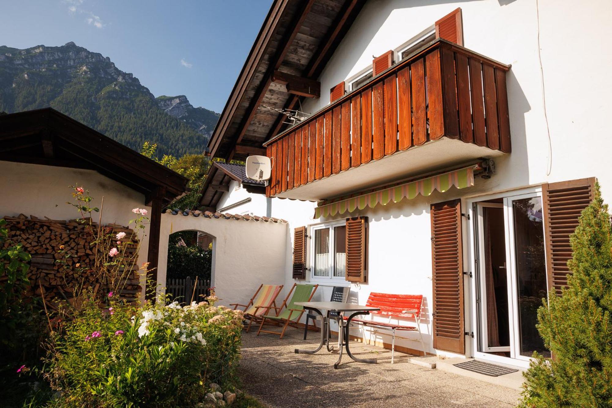 Haus Mit Wunderschoenem Ausblick Und Garten Garmisch-Partenkirchen Zewnętrze zdjęcie